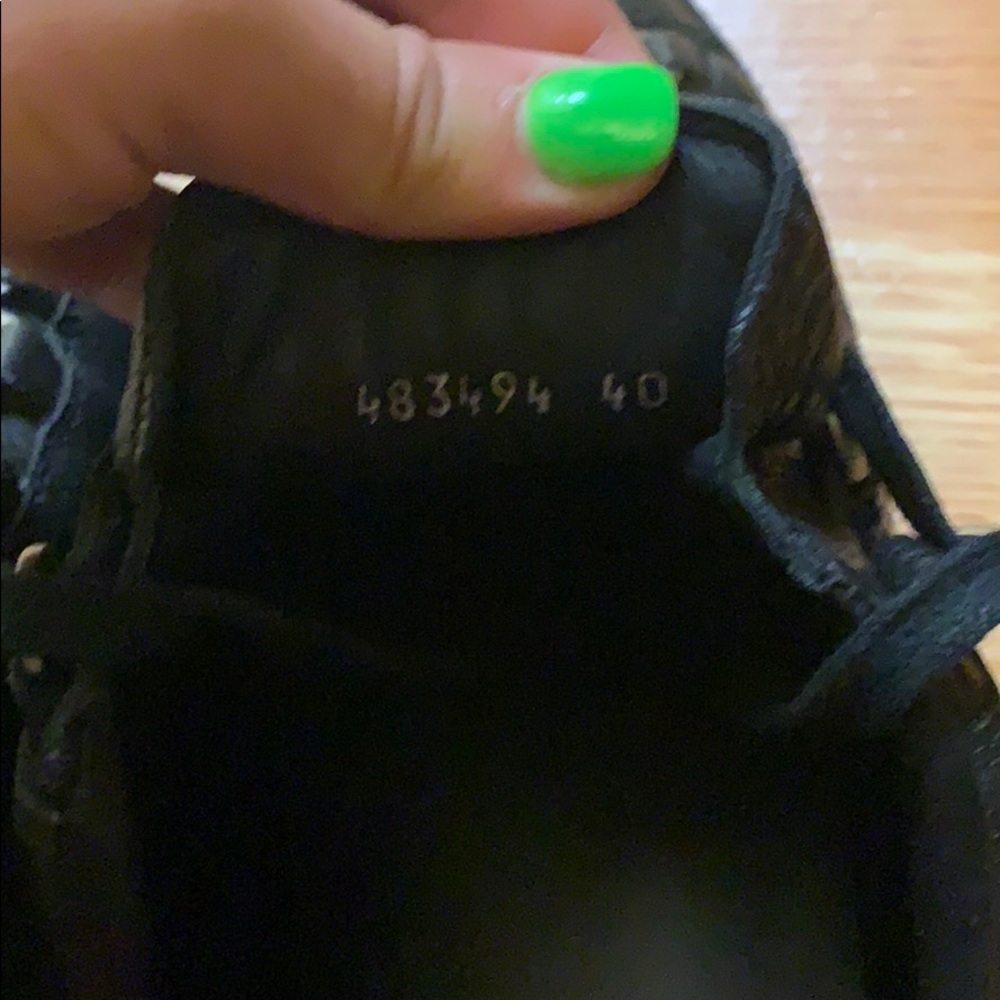🎯🎯MAKE AN OFFER🎯🎯 Balenciaga sneakers - Picture 4 of 5